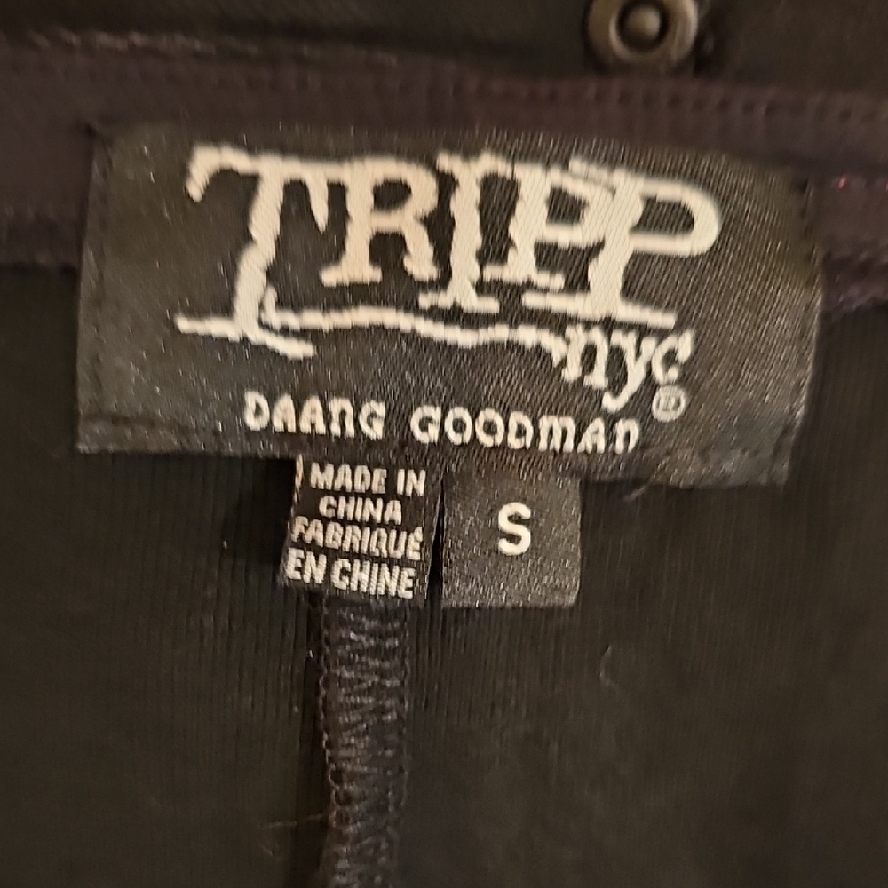 SOLD Tripp NYC Black and Pink Lace-Up Hoodie S - Picture 4 of 4